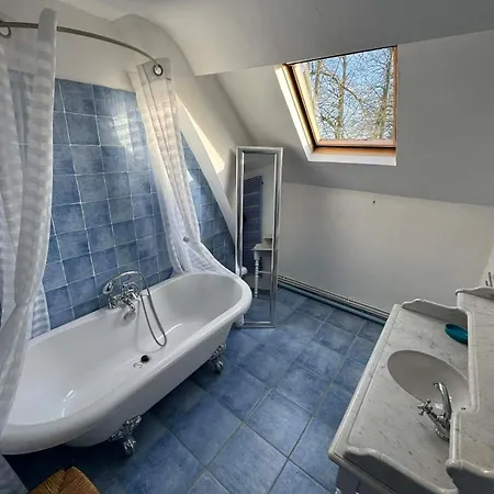 Le Domaine Des Heberges, 15-person With Pool 트로우빌쉬메르