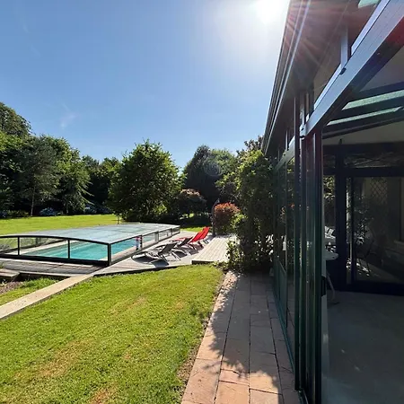 Casa vacanze Le Domaine Des Hébergés, 15-person With Pool *